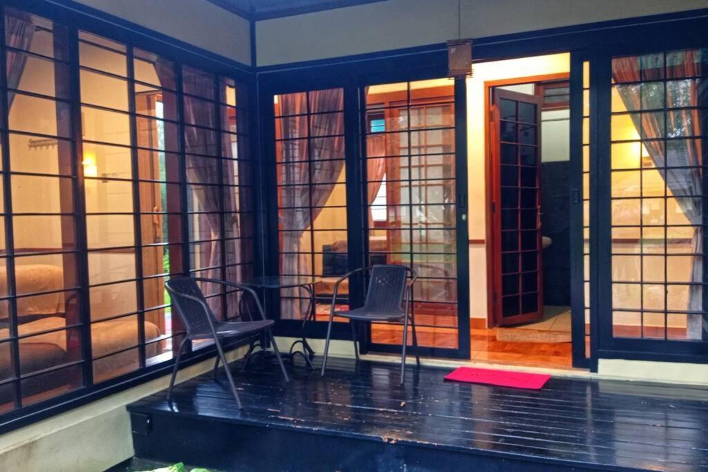 Designer Villa Tokyo Cianjur Exterior foto